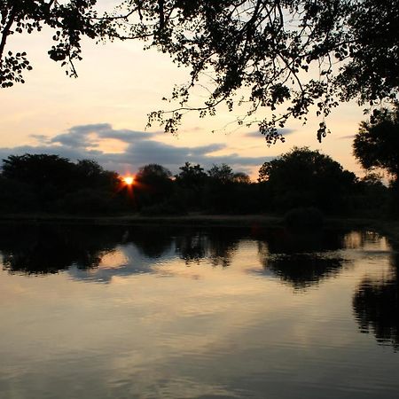 Thuhlo Lodge Hoedspruit Buitenkant foto